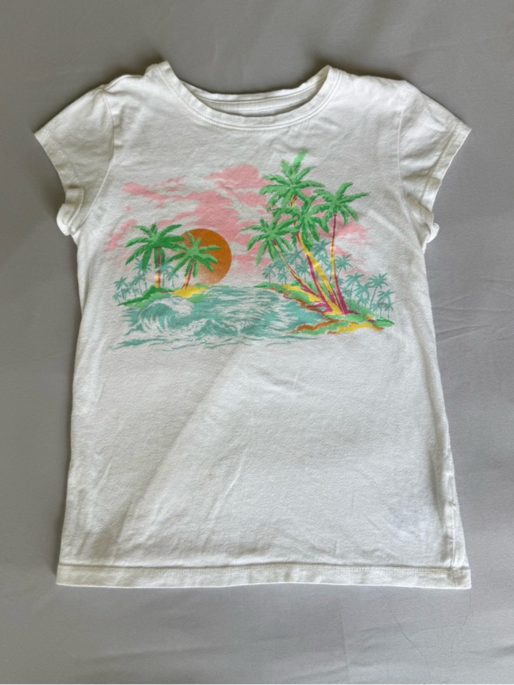 GAP White Tee with Pink Sunset & Green Palm Graphic